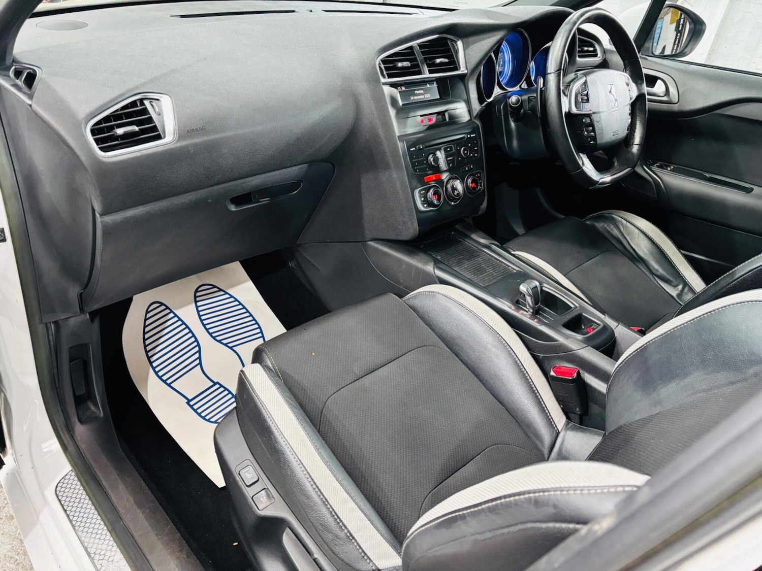 Used Citroen DS4 2013 for sale - 76689298: Photo 14