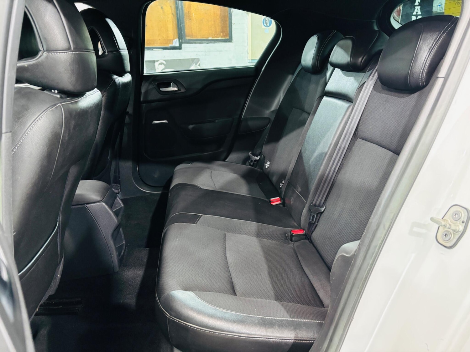 Used Citroen DS4 2013 for sale - 76689298: Photo 16