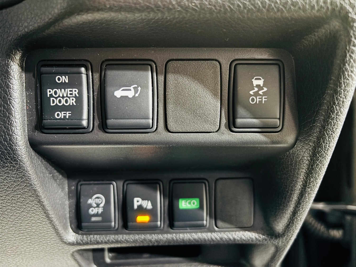 Used Nissan X-Trail 2017 for sale - 76423647: Photo 21