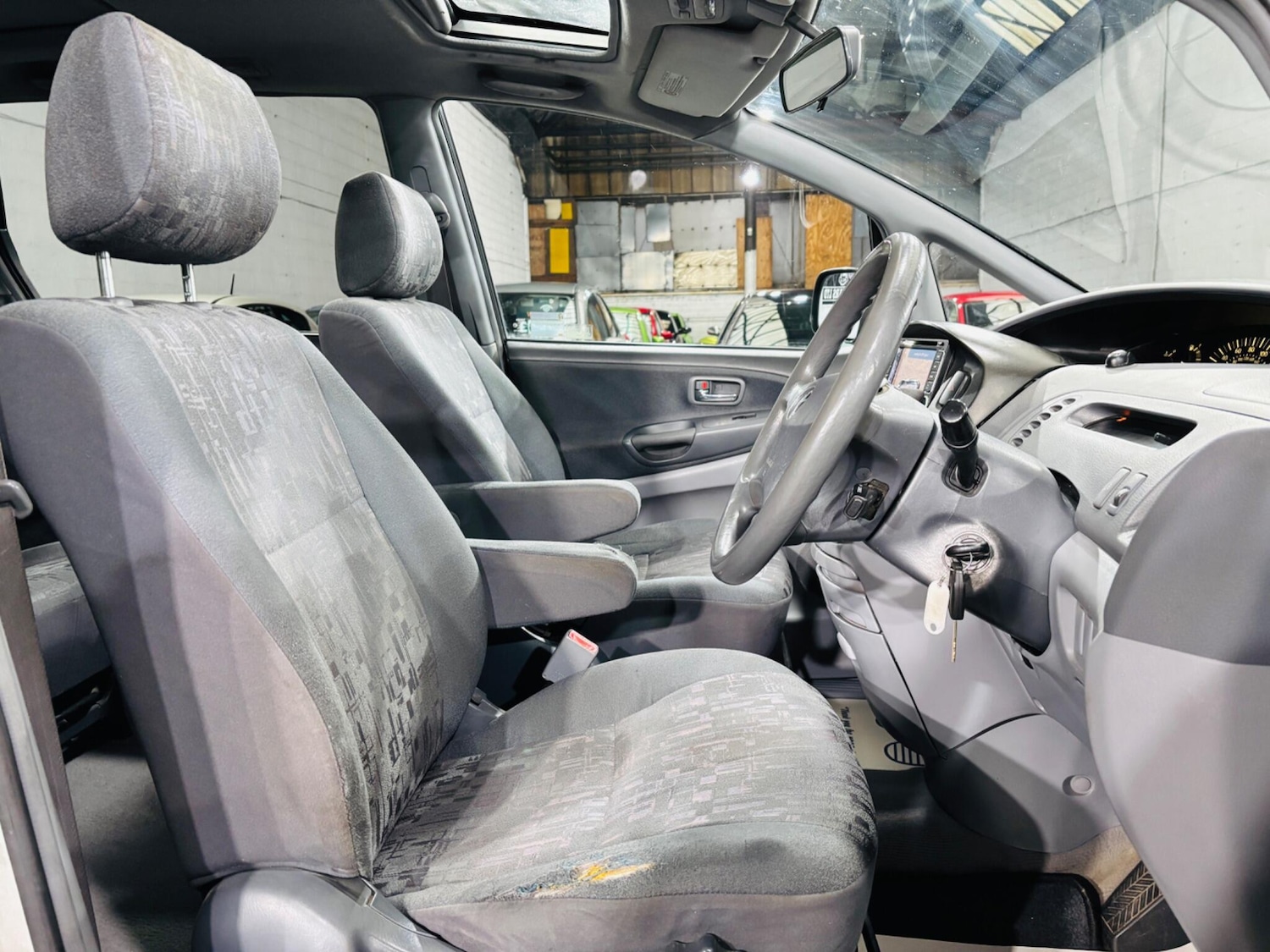 Used Toyota Previa for sale - 77017119: Photo 13