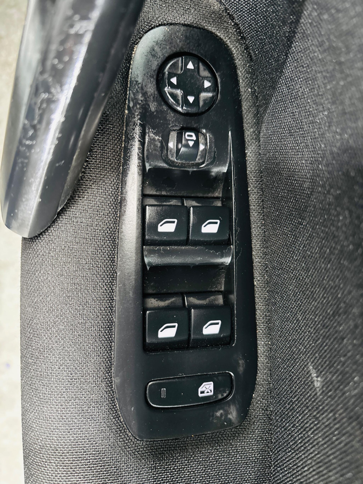 Used Peugeot 308 2015 for sale - 76409353: Photo 17