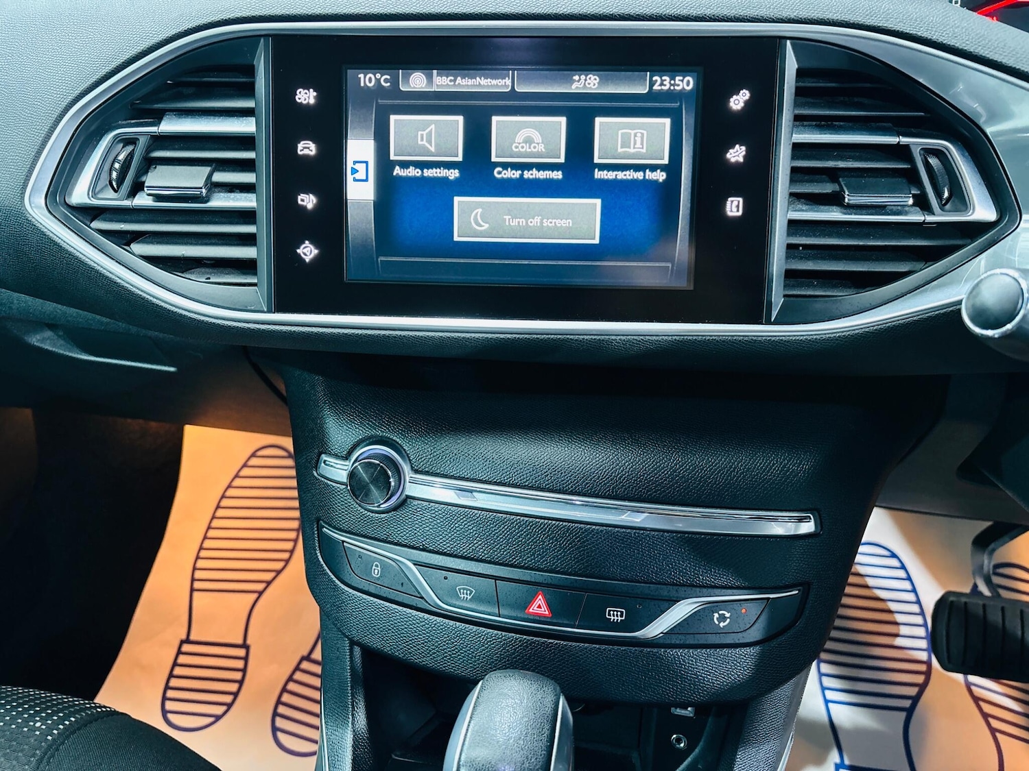 Used Peugeot 308 2015 for sale - 76409353: Photo 25