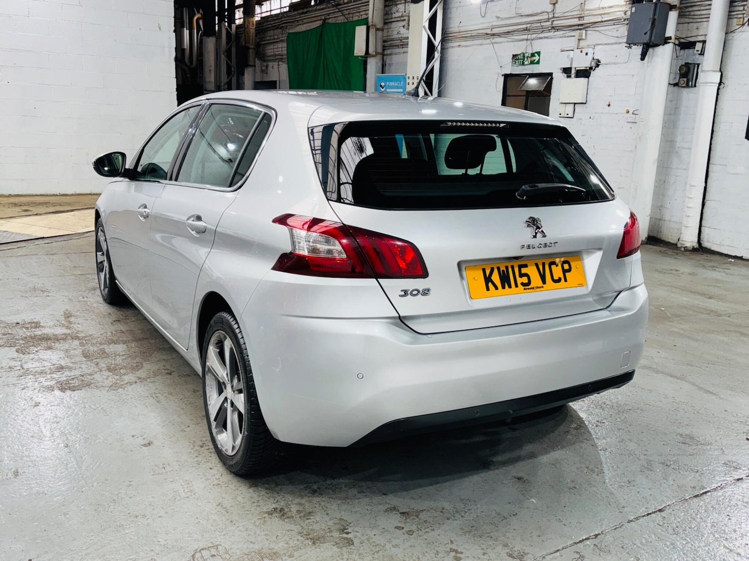 Used Peugeot 308 2015 for sale - 76409353: Photo 7