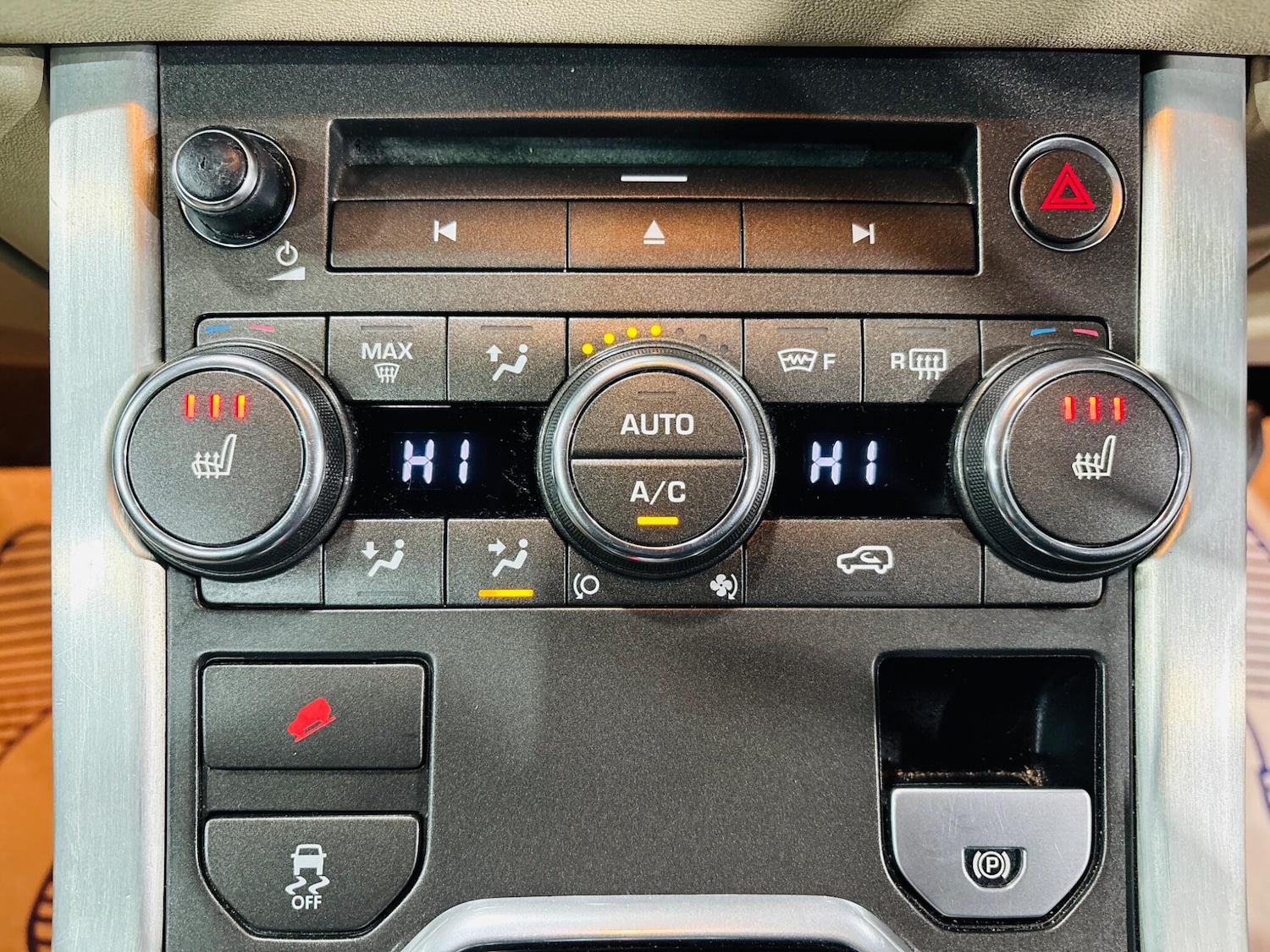 Used Land Rover Range Rover Evoque 2013 for sale - 76926859: Photo 31