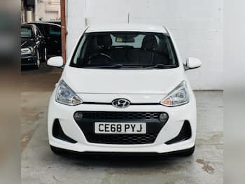 Used Hyundai i10 2018 for sale - 79532485: Photo