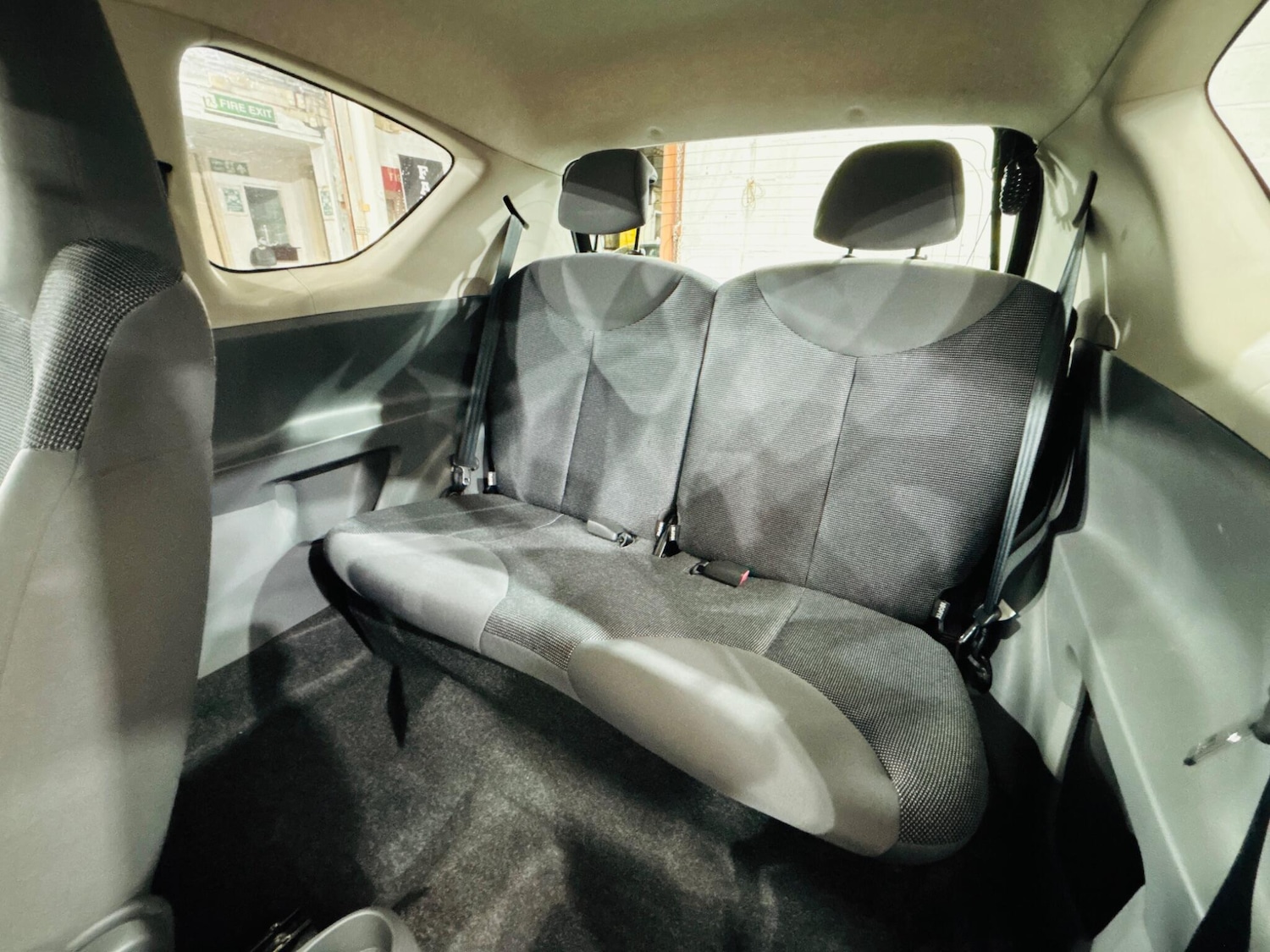 Used Peugeot 107 2006 for sale - 77029210: Photo 16