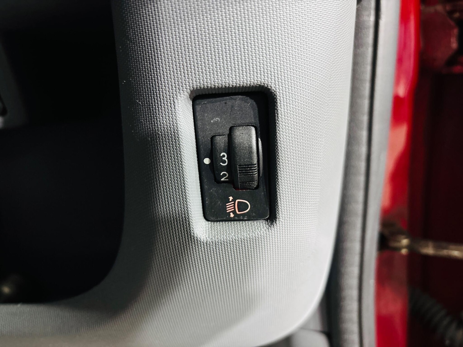 Used Peugeot 107 2006 for sale - 77029210: Photo 18