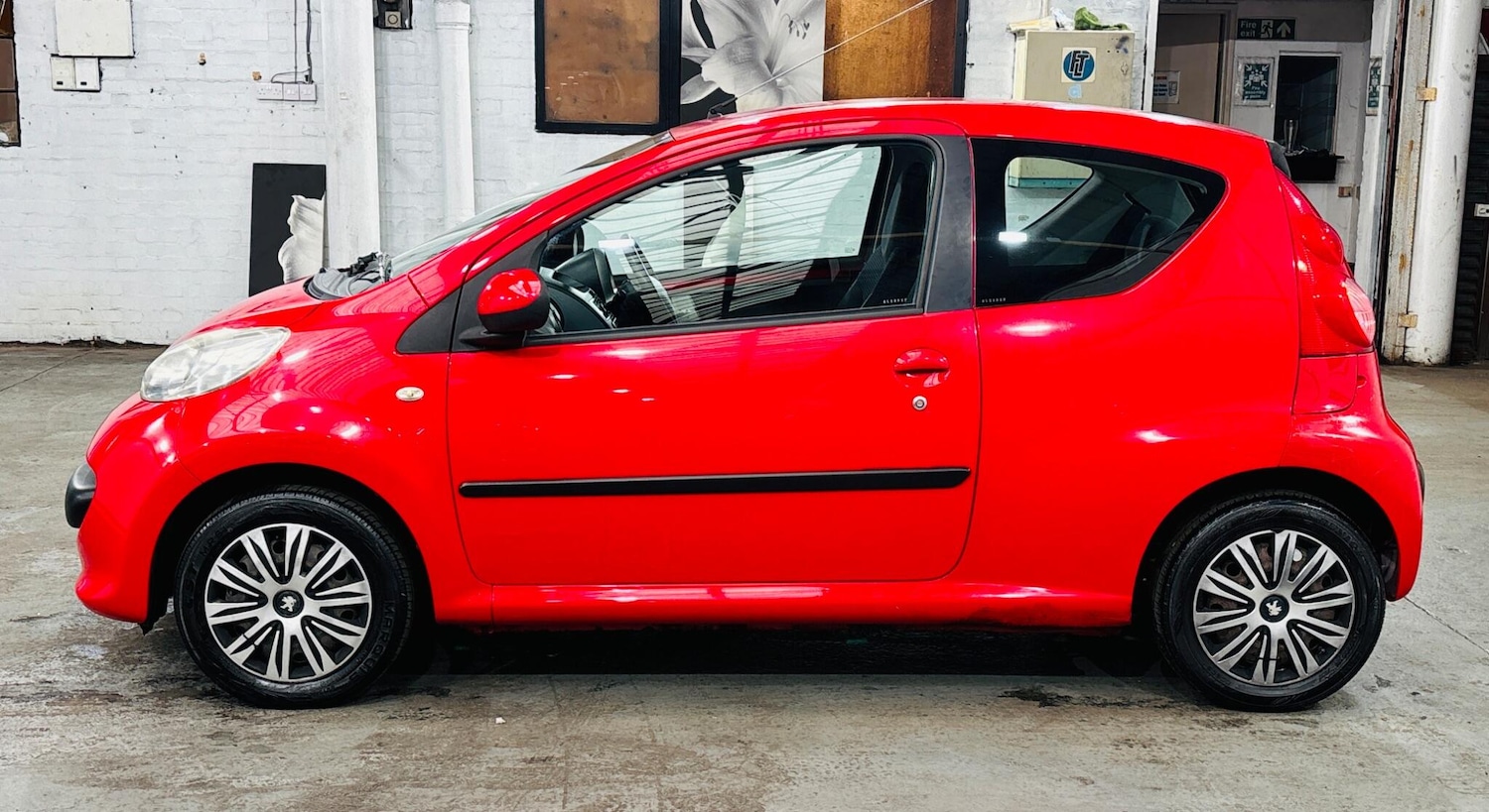 Used Peugeot 107 2006 for sale - 77029210: Photo 9