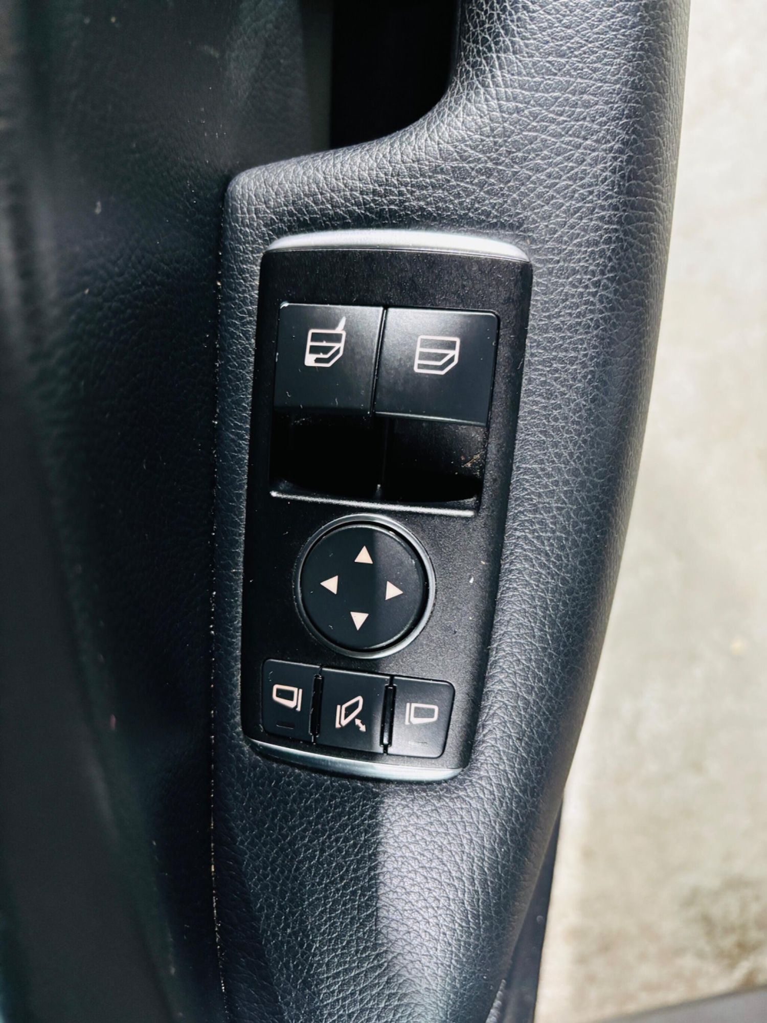 Used Mercedes-Benz C Class 2012 for sale - 76522488: Photo 17