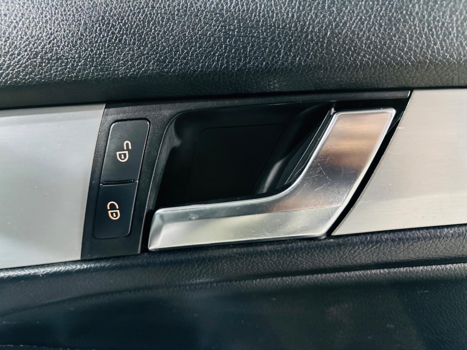 Used Mercedes-Benz C Class 2012 for sale - 76522488: Photo 18