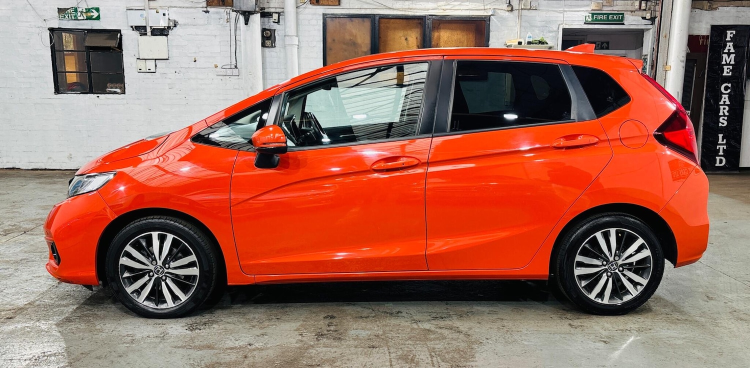 Used Honda Jazz 2018 for sale - 76522399: Photo 9