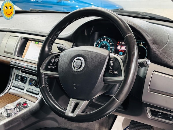 Used Jaguar XF 2013 for sale - 76315016: Photo 11