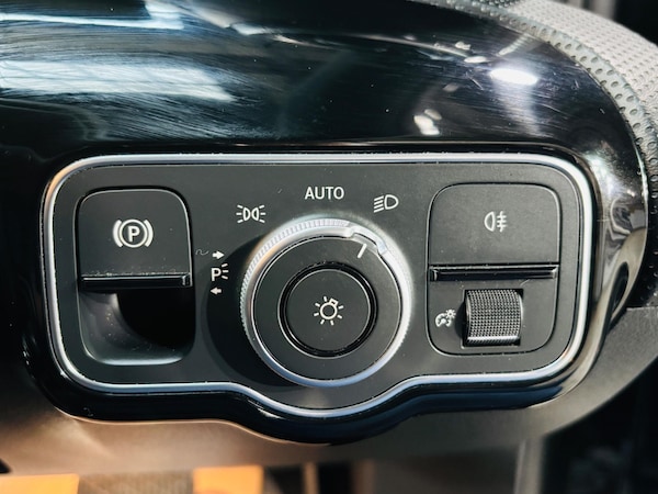 Used Mercedes-Benz A-Class 2018 for sale - 75199292: Photo 18