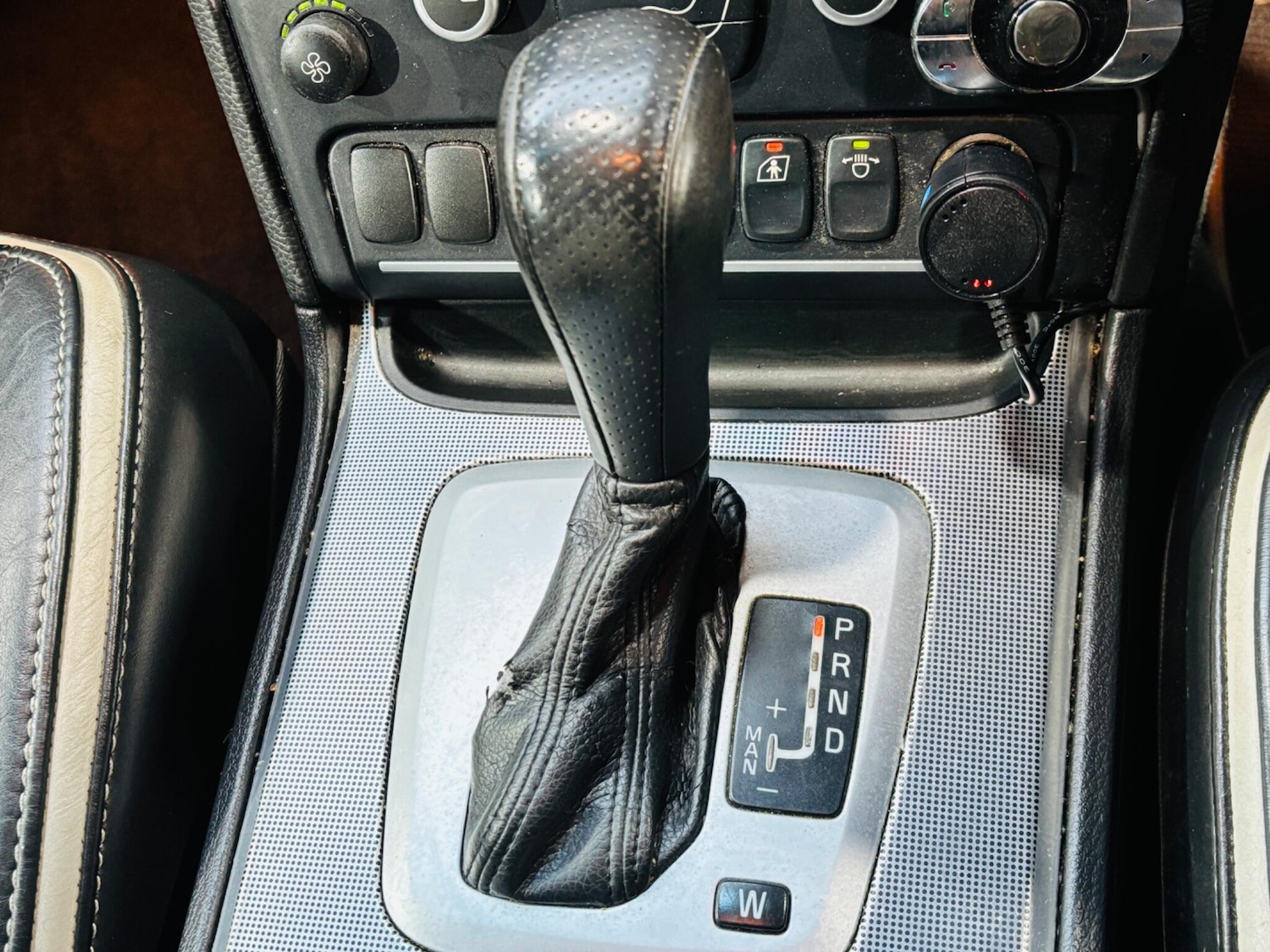 Used Volvo XC90 2009 for sale - 78072960: Photo 28