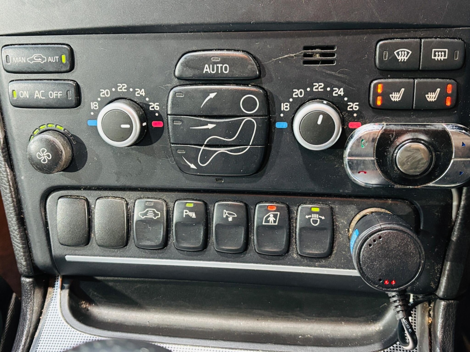 Used Volvo XC90 2009 for sale - 78072960: Photo 29