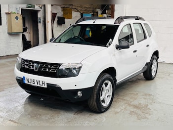 Used Dacia Duster 2015 for sale - 78772420: Photo