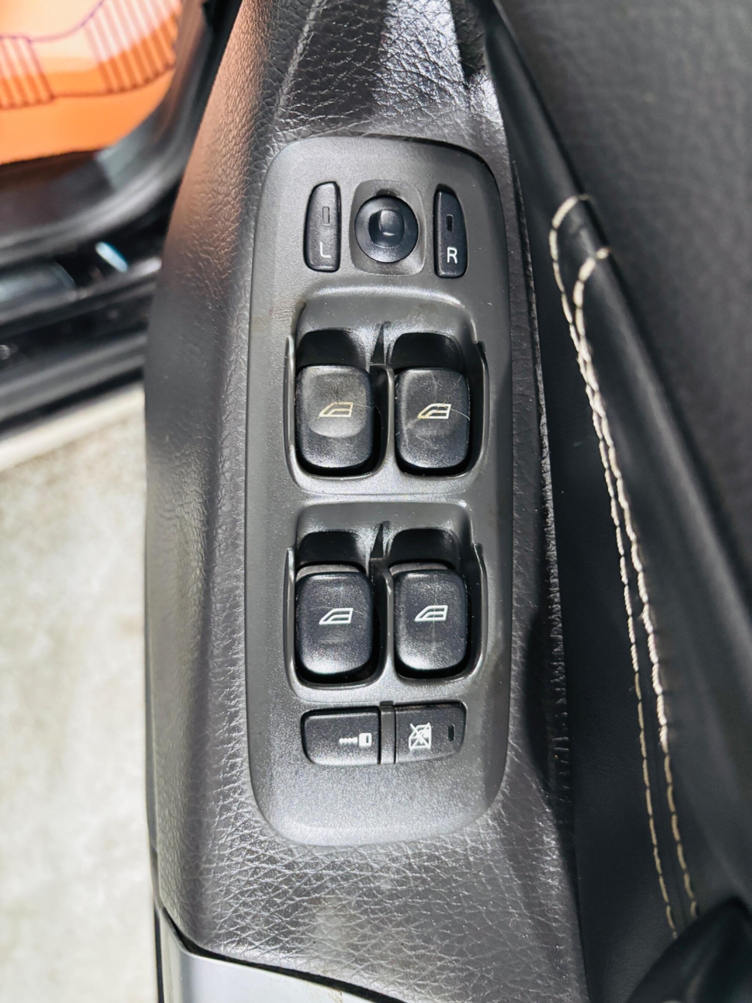 Used Volvo XC90 2012 for sale - 77400437: Photo 17