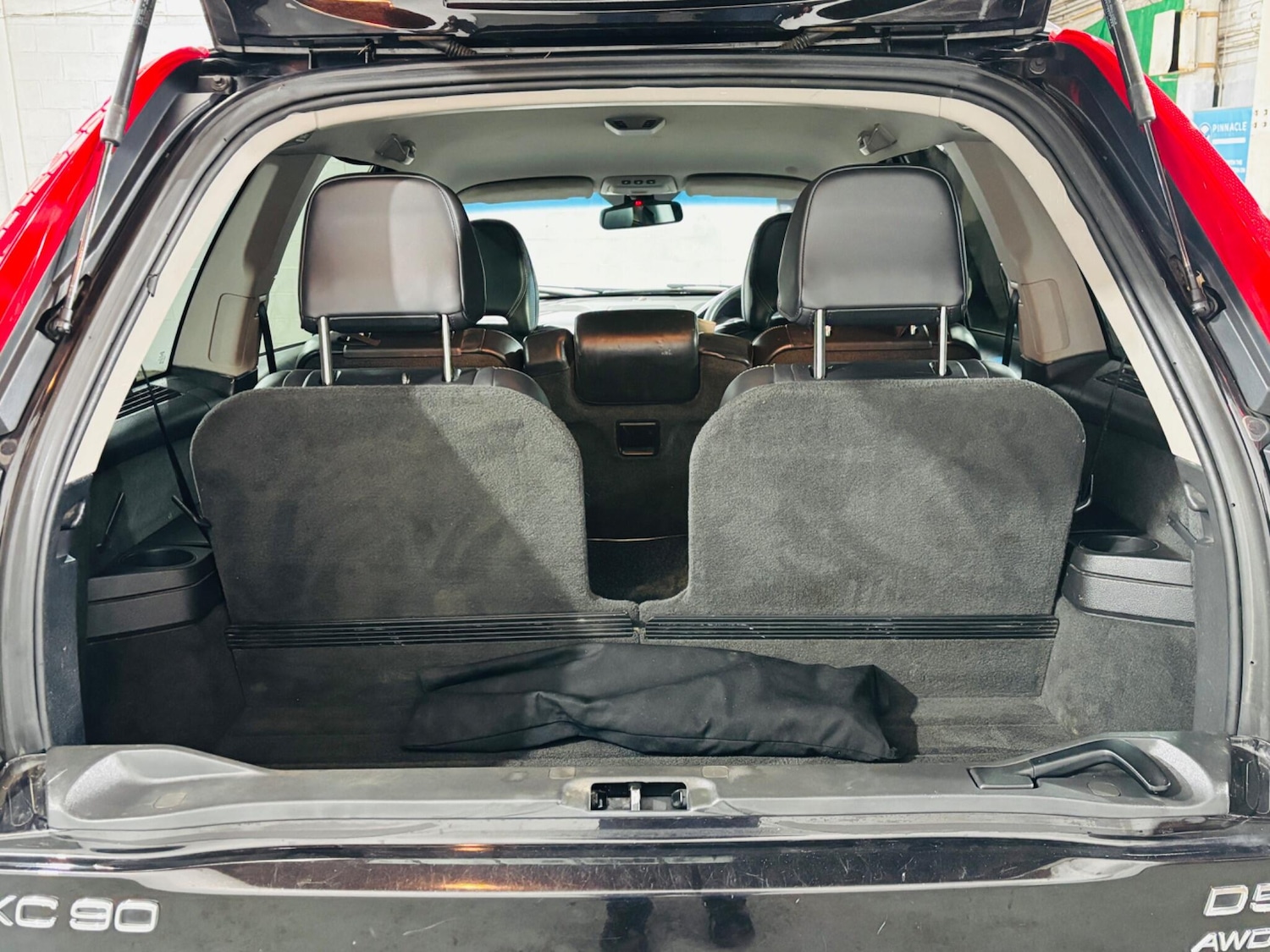 Used Volvo XC90 2012 for sale - 77400437: Photo 28