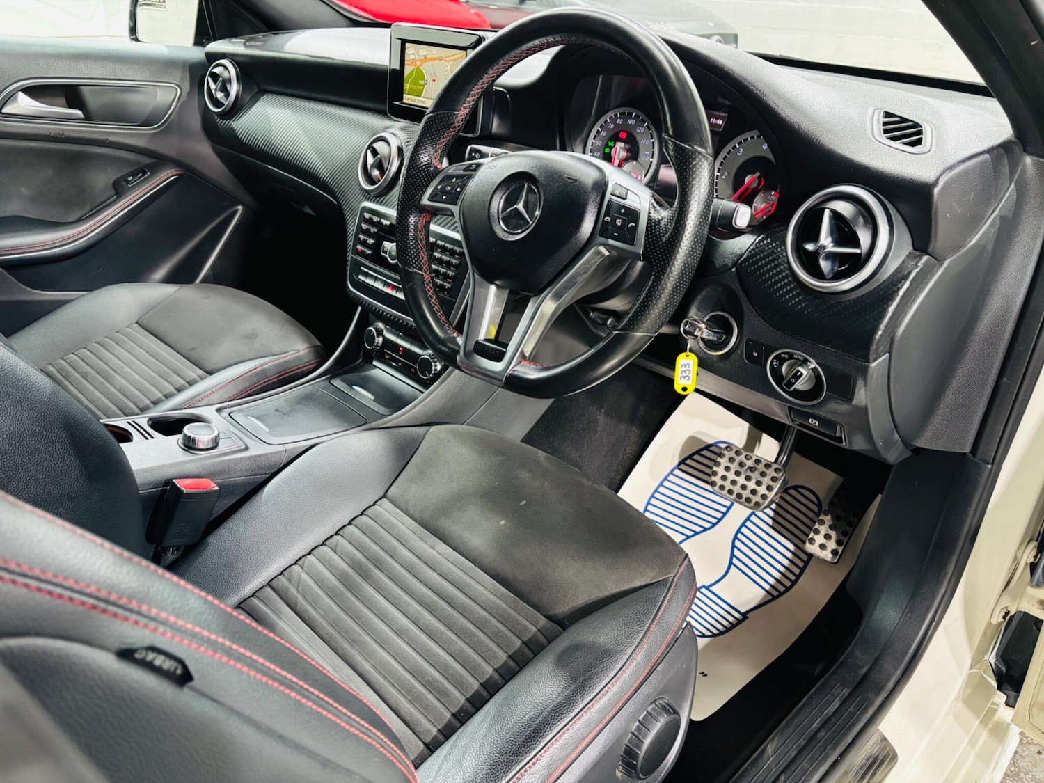 Used Mercedes-Benz A-Class 2015 for sale - 76839525: Photo 10