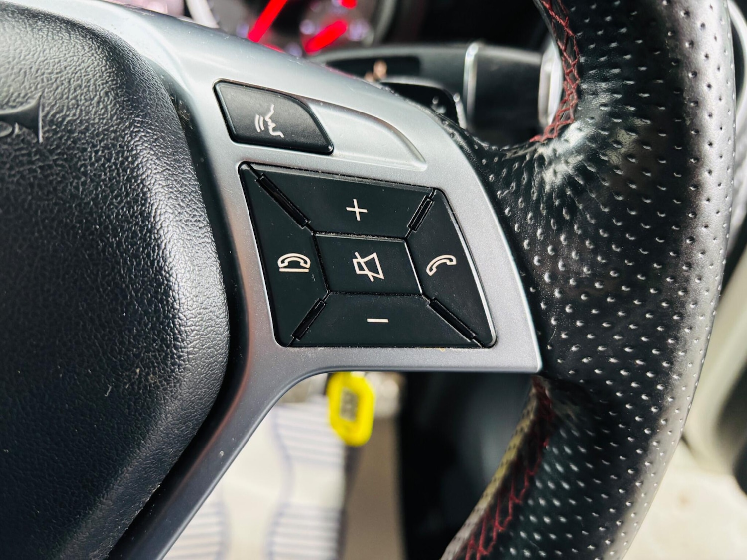 Used Mercedes-Benz A-Class 2015 for sale - 76839525: Photo 20