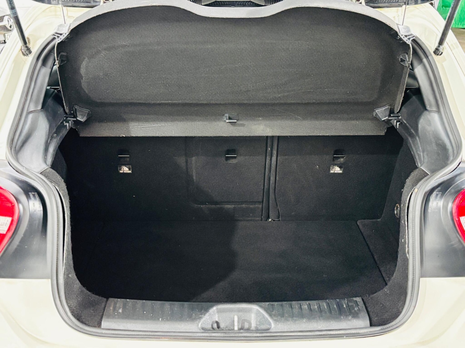 Used Mercedes-Benz A-Class 2015 for sale - 76839525: Photo 35