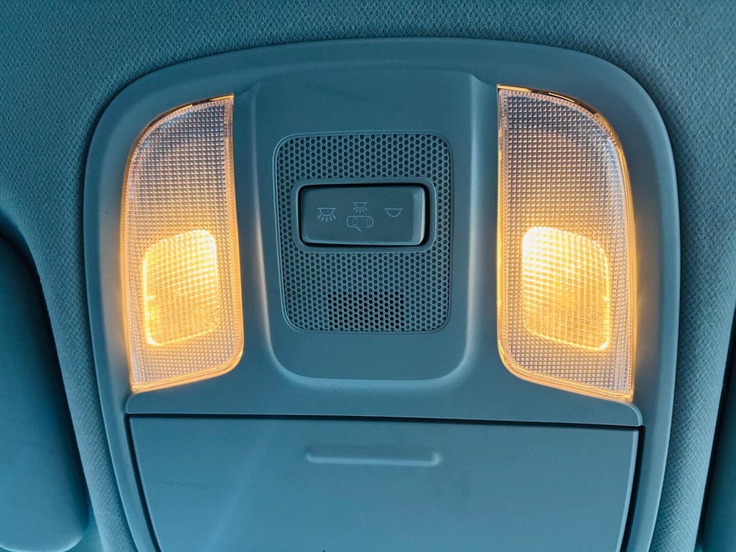 Used Kia Niro 2018 for sale - 77696708: Photo 30