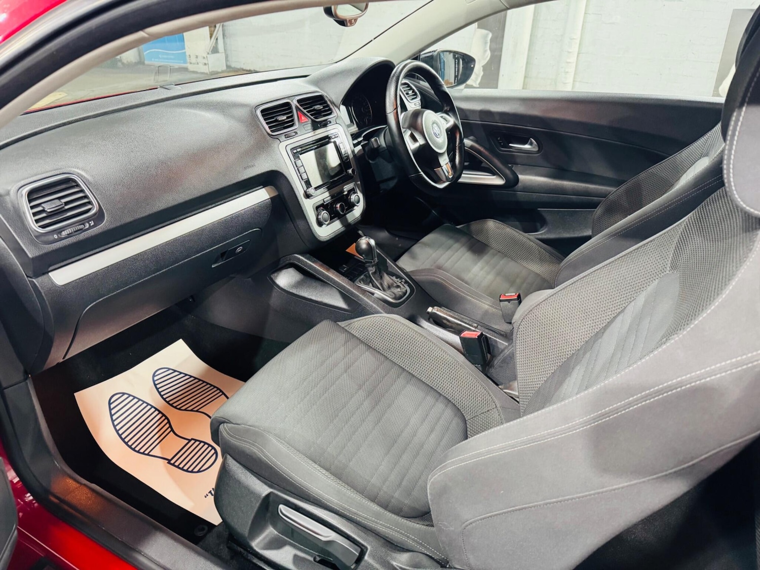 Used Volkswagen Scirocco 2010 for sale - 77330531: Photo 14