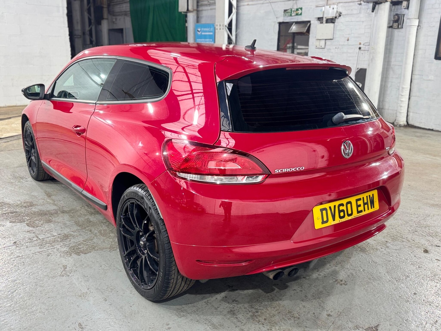 Used Volkswagen Scirocco 2010 for sale - 77330531: Photo 7