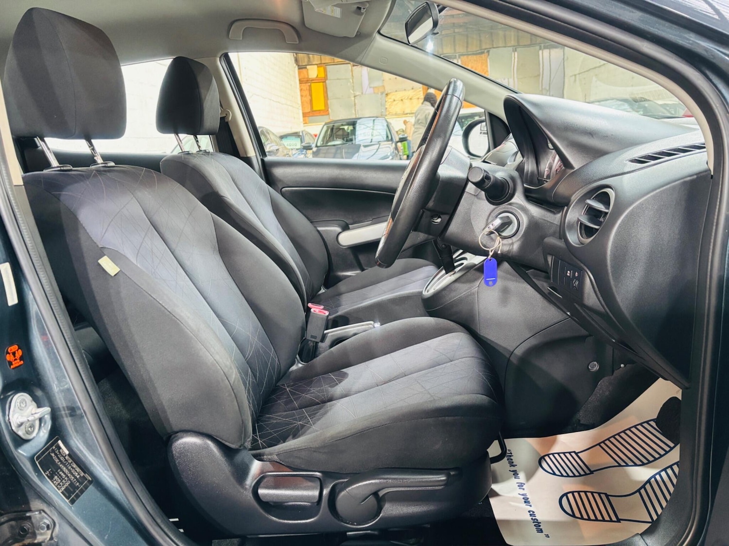 Used Mazda Mazda2 2011 for sale - 77351361: Photo 13