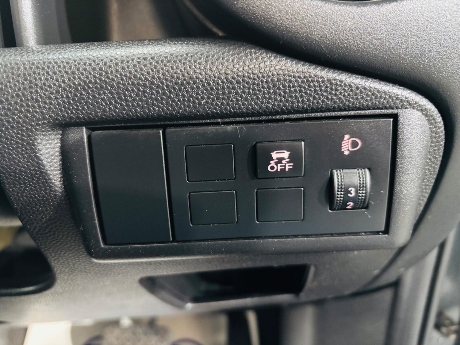 Used Mazda Mazda2 2011 for sale - 77351361: Photo 18