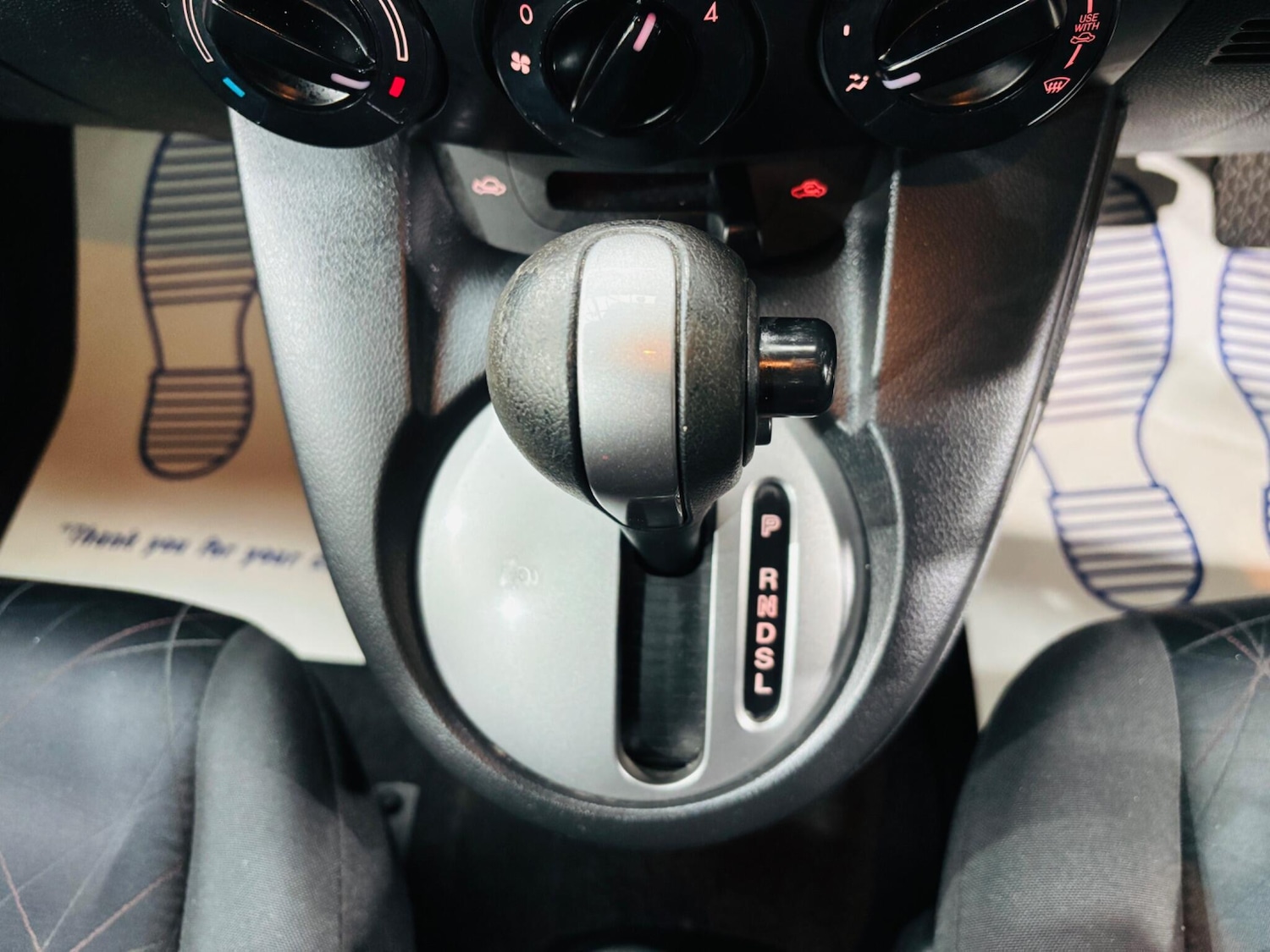 Used Mazda Mazda2 2011 for sale - 77351361: Photo 22