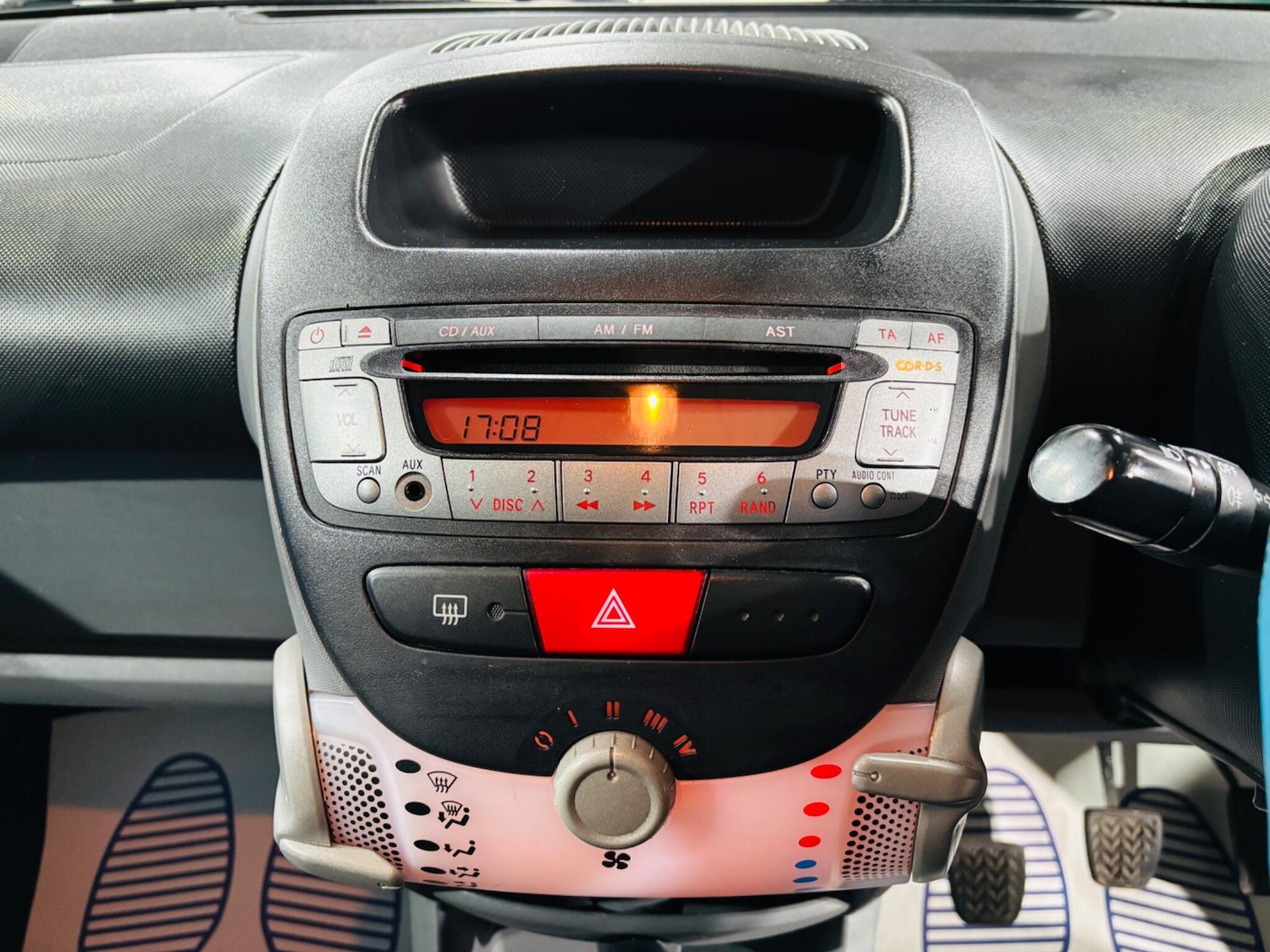 Used Peugeot 107 2009 for sale - 77657913: Photo 17