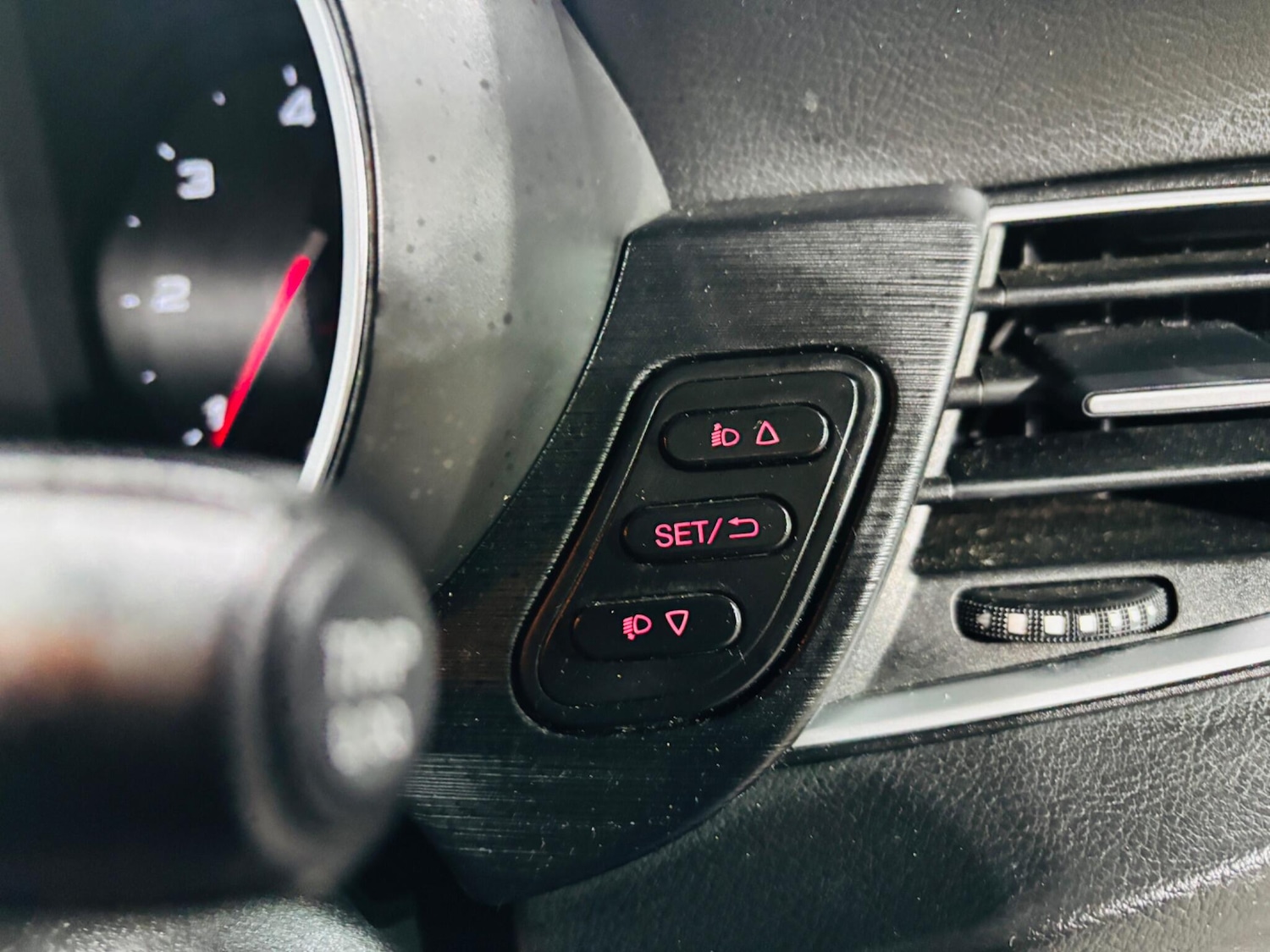 Used Alfa Romeo Giulietta 2017 for sale - 77425842: Photo 18