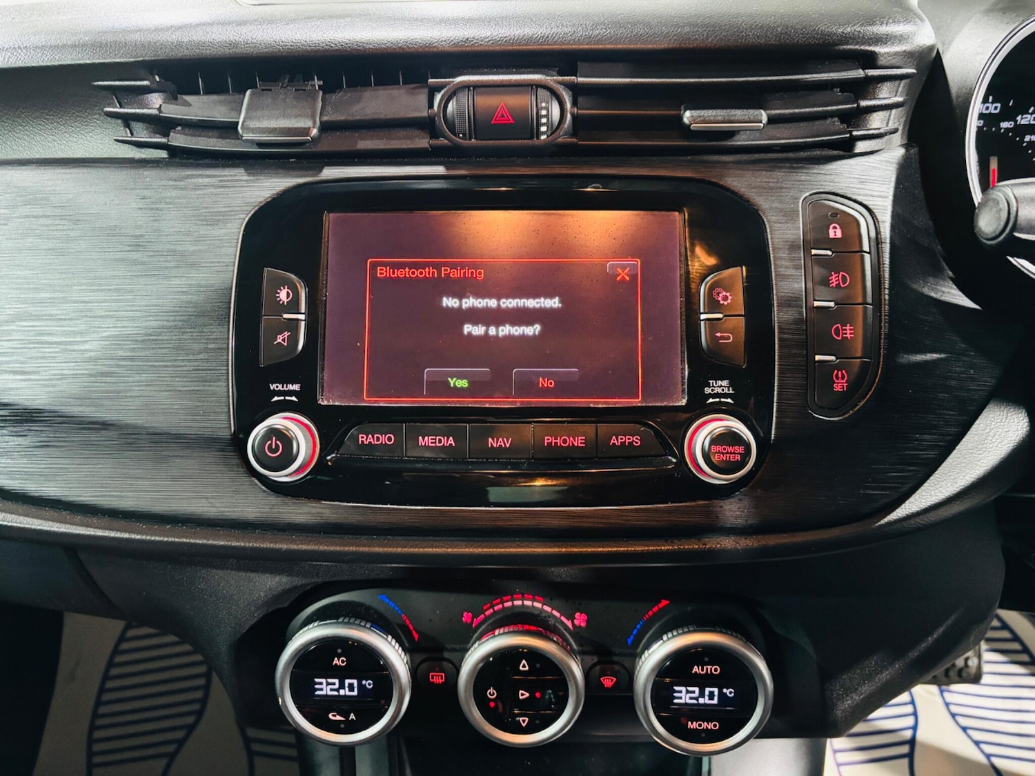 Used Alfa Romeo Giulietta 2017 for sale - 77425842: Photo 24