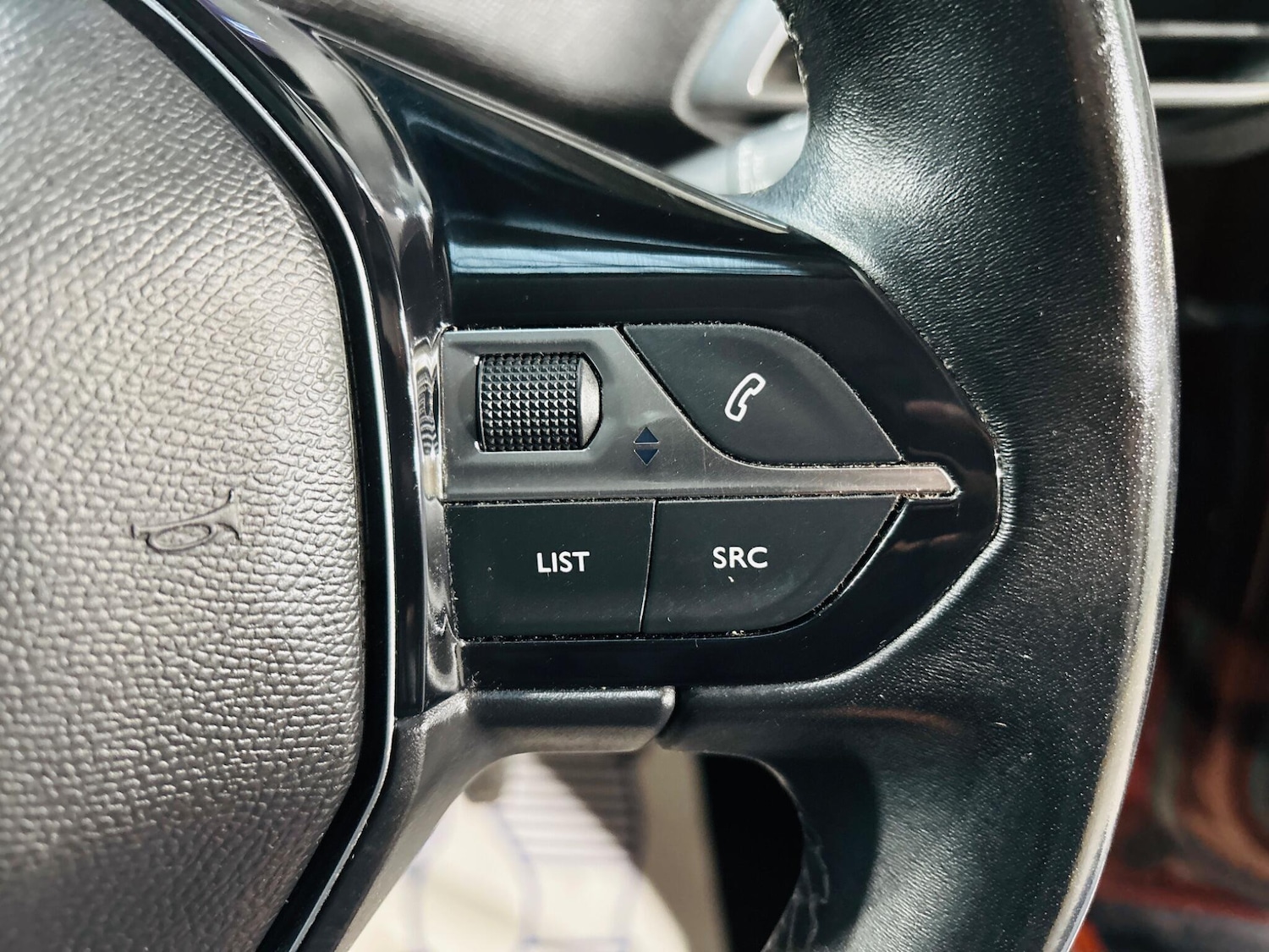 Used Peugeot 3008 2019 for sale - 76377349: Photo 19