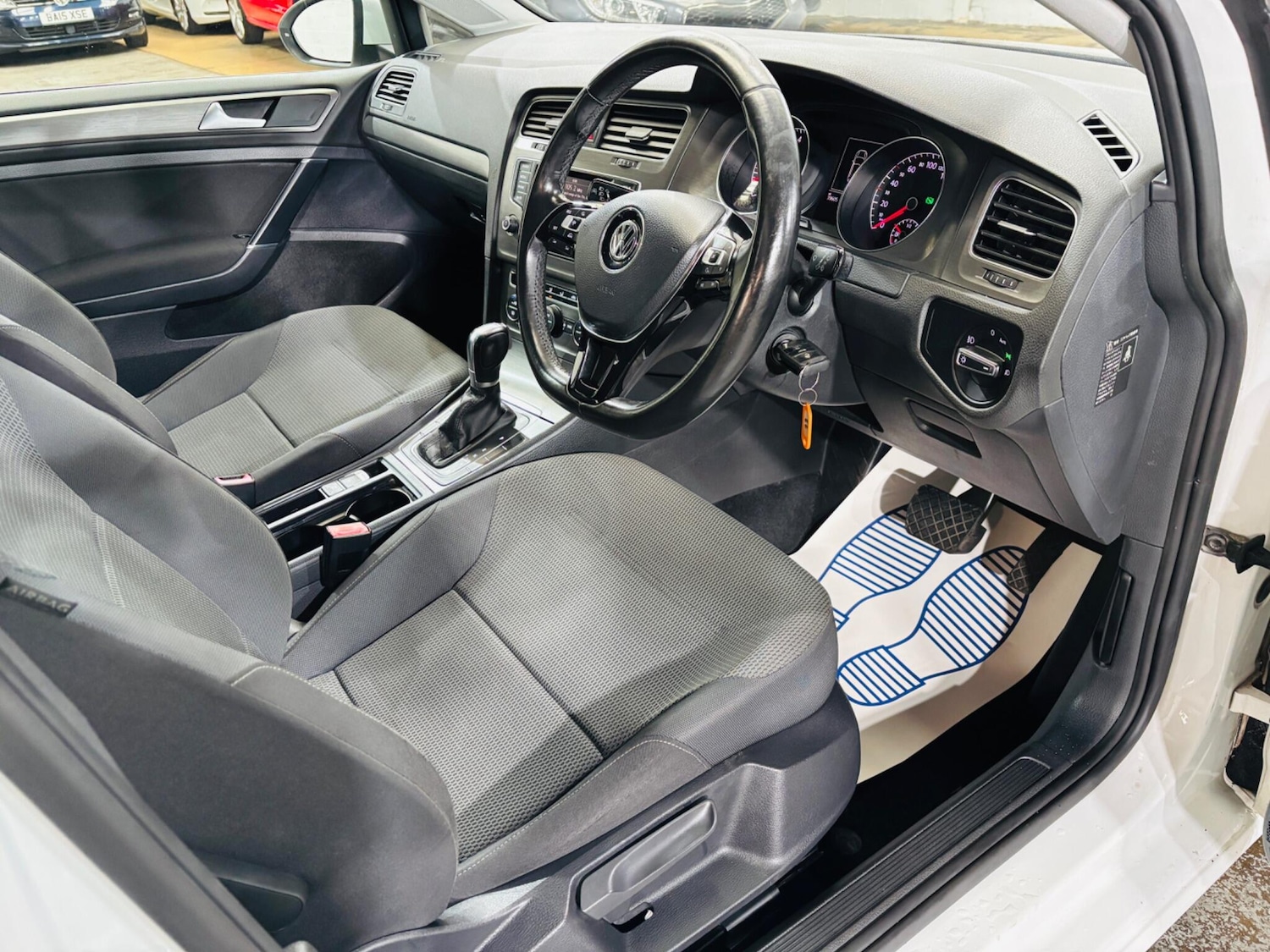 Used Volkswagen Golf 2026 for sale - 77344797: Photo 10