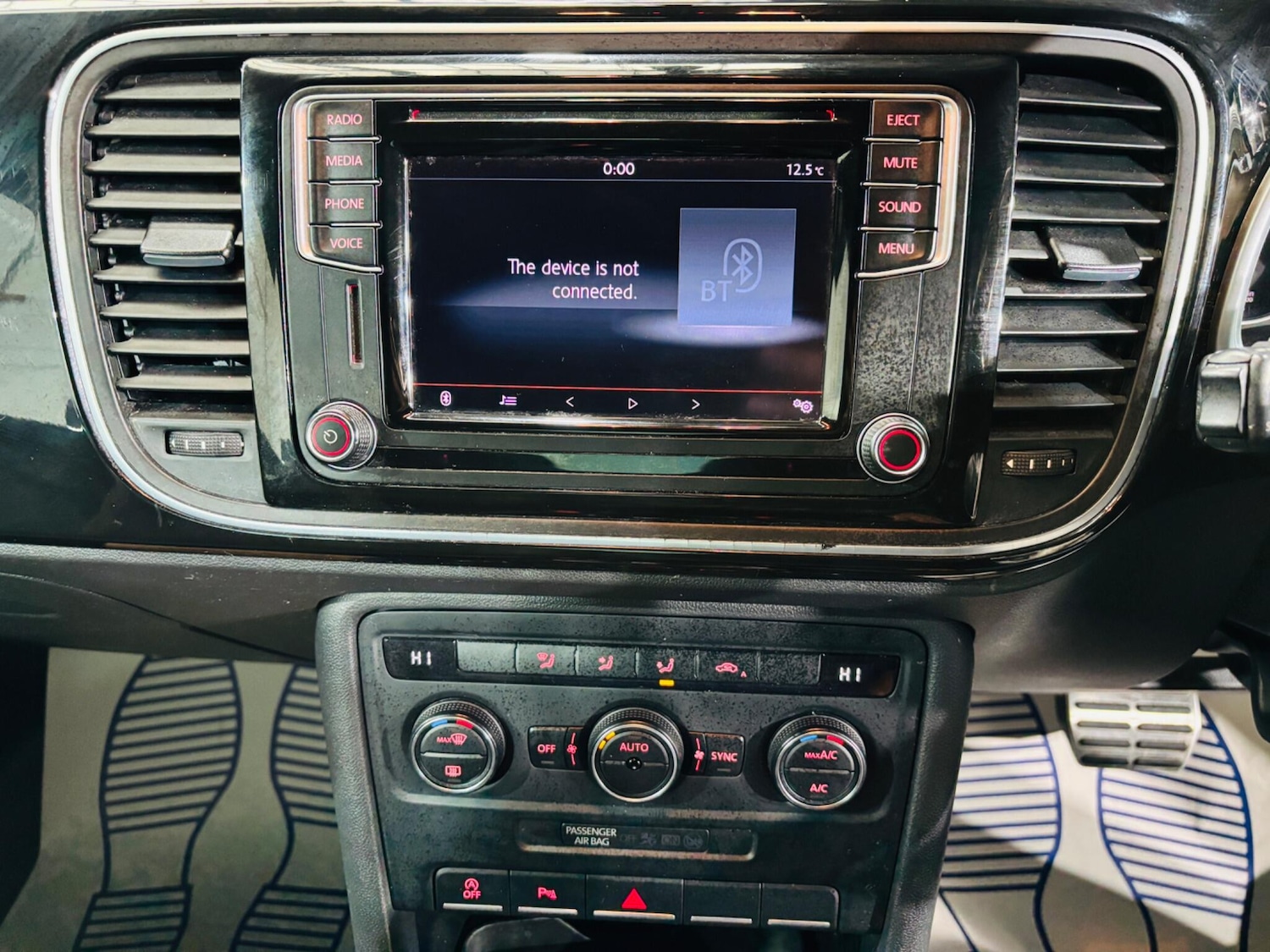 Used Volkswagen Beetle 2016 for sale - 76995469: Photo 24