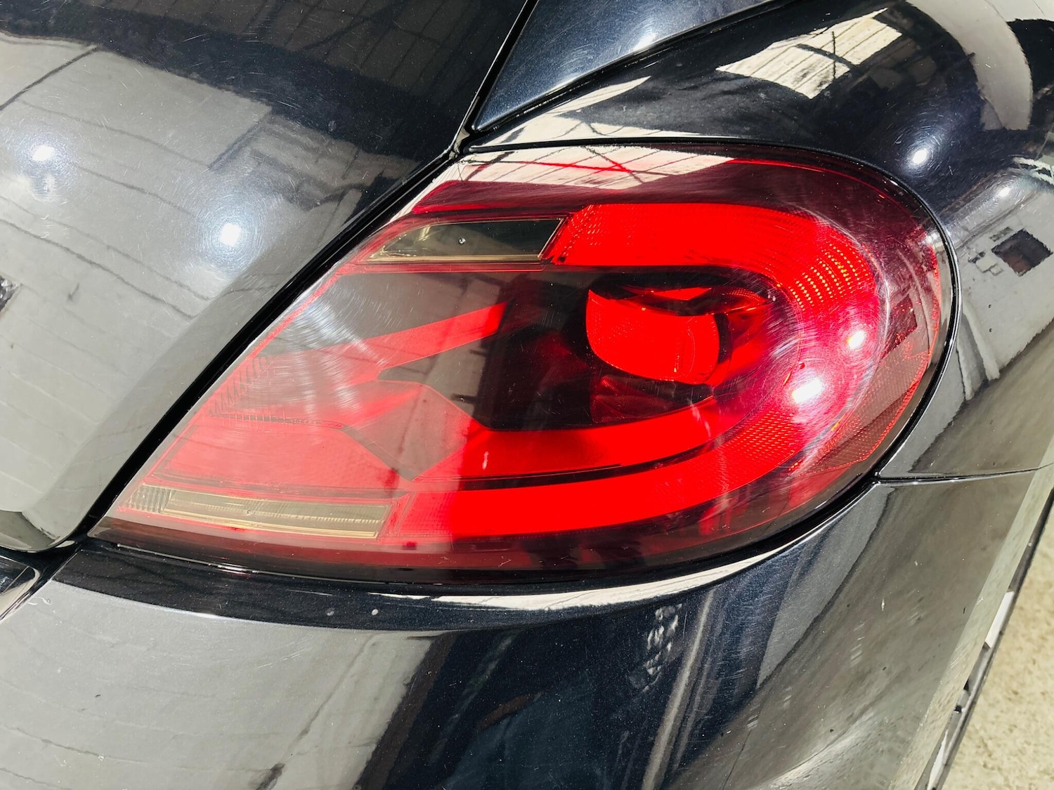 Used Volkswagen Beetle 2016 for sale - 76995469: Photo 33