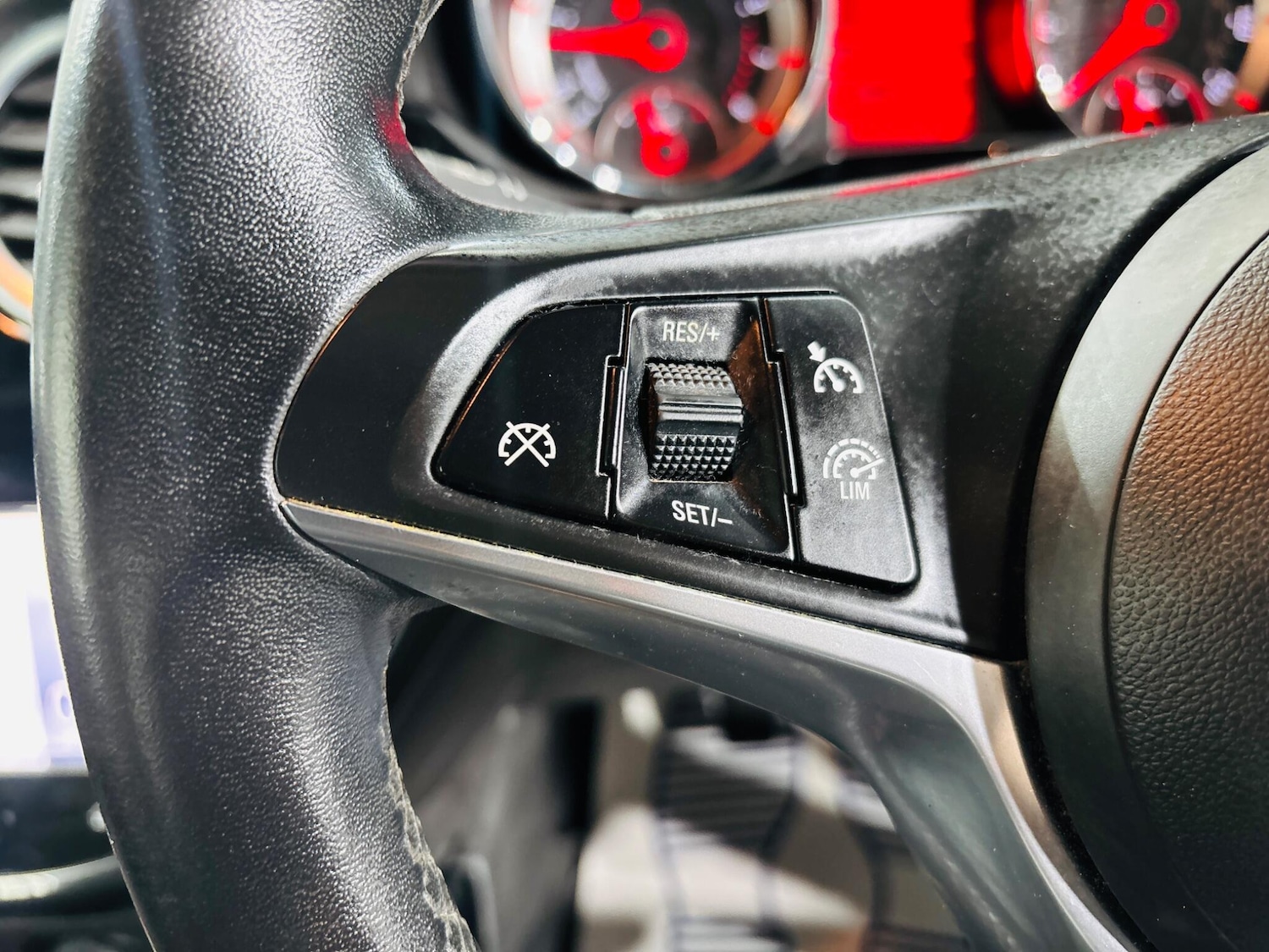 Used Vauxhall ADAM 2014 for sale - 76136688: Photo 22