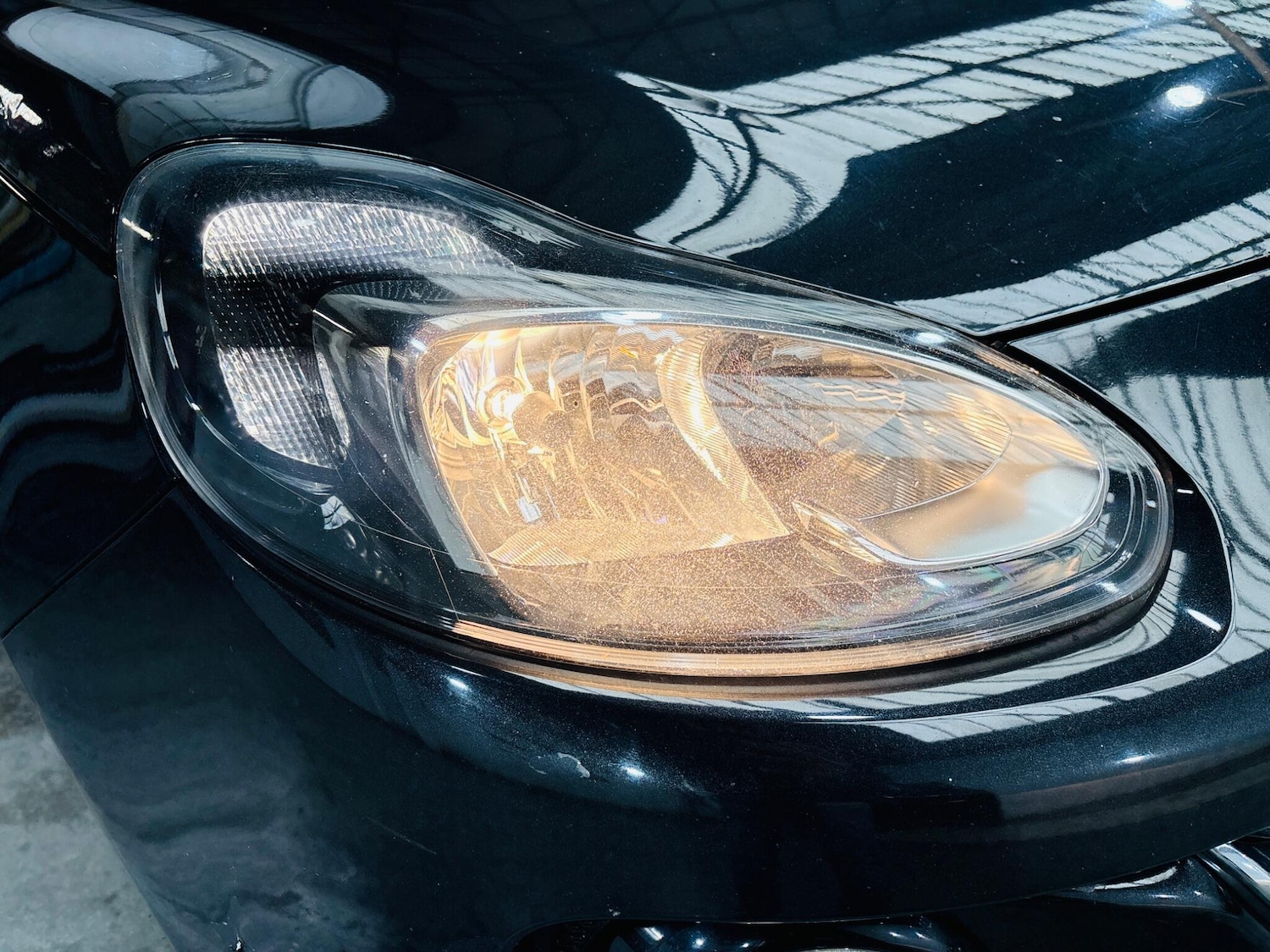 Used Vauxhall ADAM 2014 for sale - 76136688: Photo 30