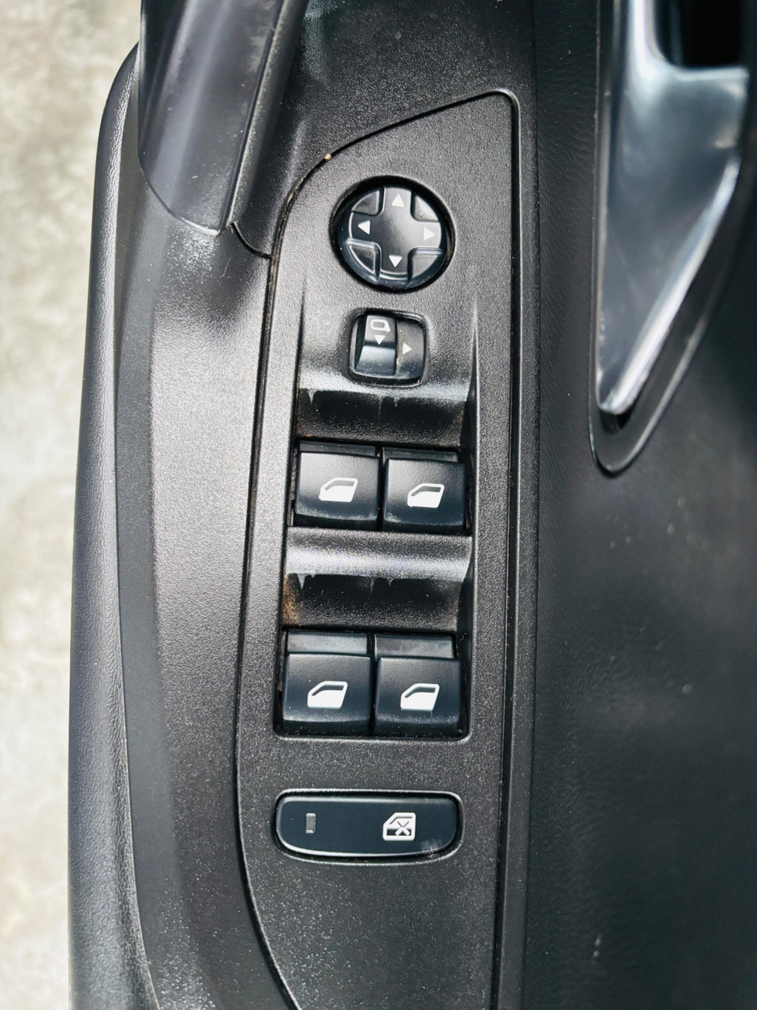 Used Peugeot 2008 2022 for sale - 77671145: Photo 17