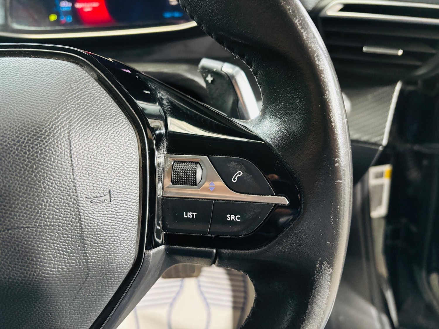 Used Peugeot 2008 2022 for sale - 77671145: Photo 19