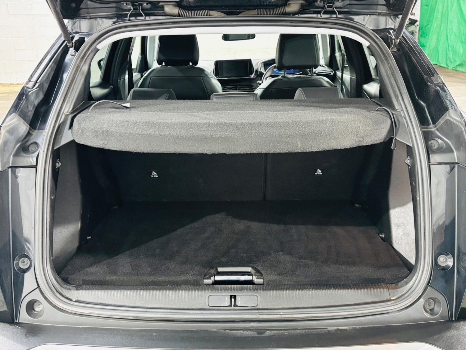 Used Peugeot 2008 2022 for sale - 77671145: Photo 32