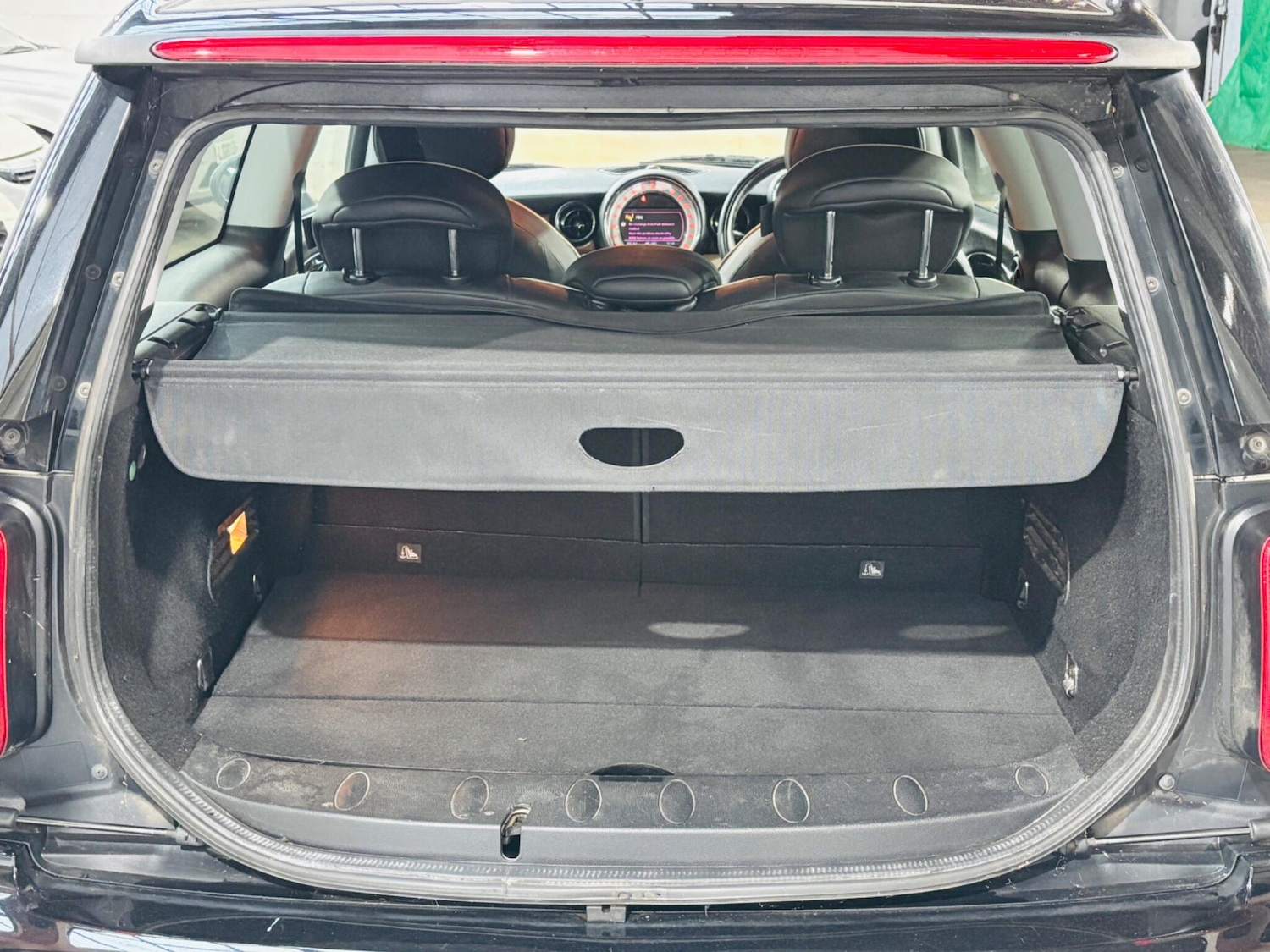 Vehicle 33