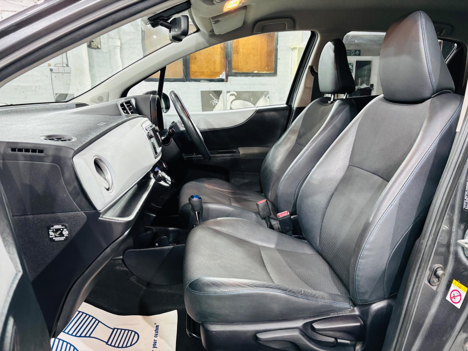 Used Toyota Yaris 2013 for sale - 77455719: Photo 15