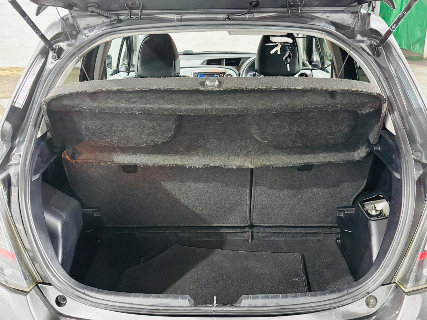 Used Toyota Yaris 2013 for sale - 77455719: Photo 30