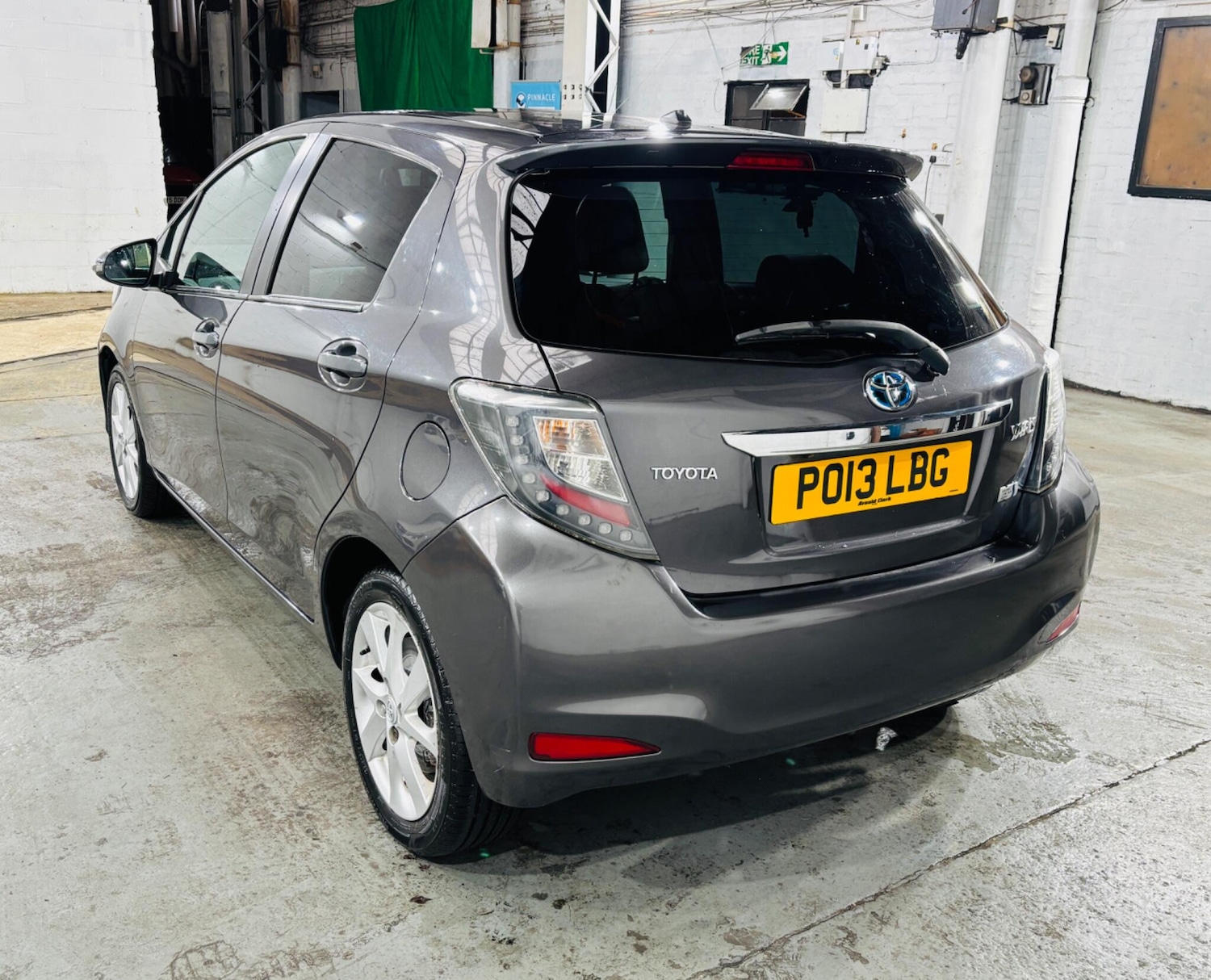 Used Toyota Yaris 2013 for sale - 77455719: Photo 7