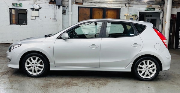 Used Hyundai i30 2010 for sale - 76024541: Photo 10