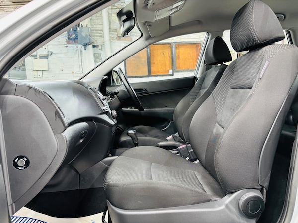 Used Hyundai i30 2010 for sale - 76024541: Photo 15