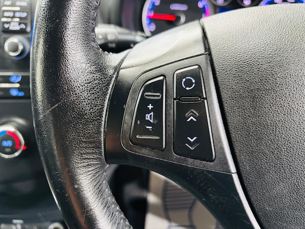 Used Hyundai i30 2010 for sale - 76024541: Photo 20